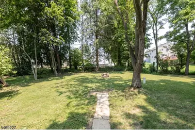 30 Henderson St, Oxford Township, NJ 07863 - Photo 23