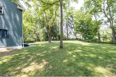 30 Henderson St, Oxford Township, NJ 07863 - Photo 19