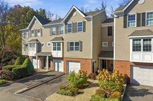 22 Greenbrook Dr, Bloomfield, NJ 07003 - Photo 3
