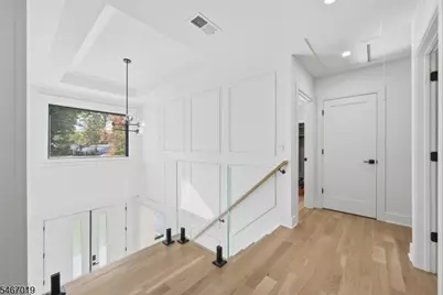 31 Ashwood Dr, Livingston, NJ 07039 - Photo 13