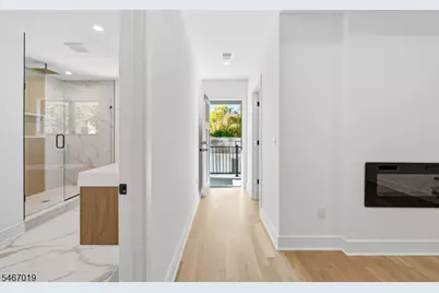31 Ashwood Dr, Livingston, NJ 07039 - Photo 21