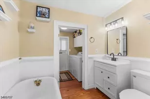 32 Lakeside Dr E, Liberty Township, NJ 07823 - Photo 23