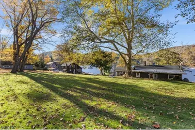 32 Lakeside Dr E, Liberty Township, NJ 07823 - Photo 31