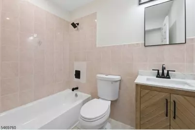 286 Main Ave #1, Passaic, NJ 07055 - Photo 5