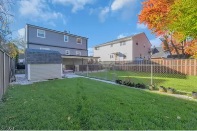 231 Philip Ave, Elmwood Park, NJ 07407 - Photo 37