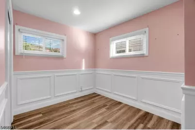 231 Philip Ave, Elmwood Park, NJ 07407 - Photo 23