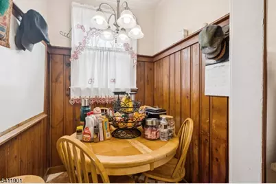 7 Wolf Pl, Irvington, NJ 07111 - Photo 9