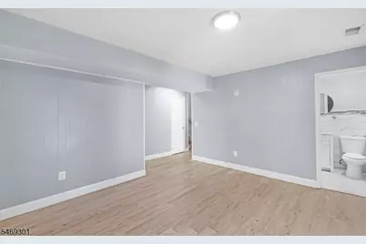 417 Jefferson Ave, Dunellen, NJ 08812 - Photo 25