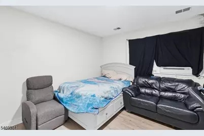 417 Jefferson Ave, Dunellen, NJ 08812 - Photo 29