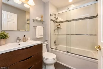 517 Regal Blvd, Livingston, NJ 07039 - Photo 17