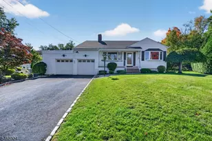 38 Nomahegan Ct, Cranford Township, NJ 07016 - Photo 1