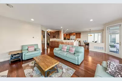23 Lighthouse Dr, Old Bridge Township, NJ 08879 - Photo 19