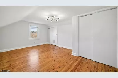 281 Essex Street, Millburn, NJ 07041 - Photo 9