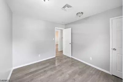 66 Lockwood Pl, Clifton, NJ 07012 - Photo 15
