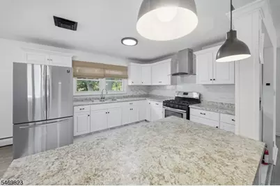66 Lockwood Pl, Clifton, NJ 07012 - Photo 9