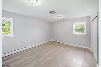 66 Lockwood Pl, Clifton, NJ 07012 - Photo 19