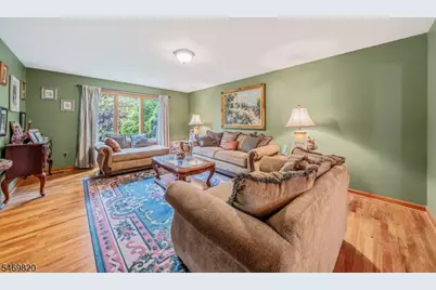 11 Ledgerock Ct, Parsippany, NJ 07950 - Photo 7