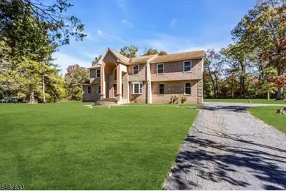 79 Cherry Brook Dr, Montgomery Township, NJ 08540 - Photo 5