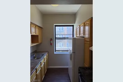 5 Harvard St, East Orange, NJ 07018 - Photo 3