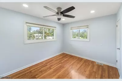 80 Stillwell Rd, South Brunswick Township, NJ 08824 - Photo 17