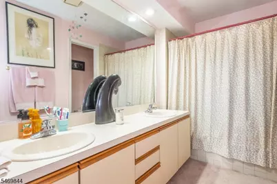 60 Red Oak Ter #60, Jefferson Township, NJ 07438 - Photo 19