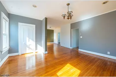 33 Monroe Pl #3, Bloomfield, NJ 07003 - Photo 3