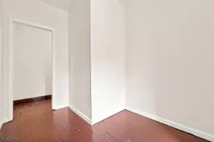 491 S 17th St, Newark, NJ 07103 - Photo 23