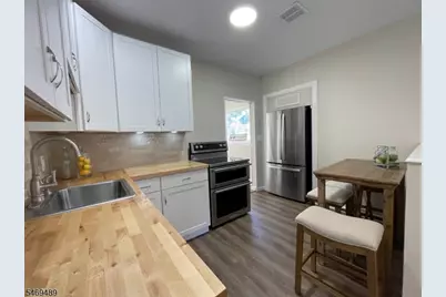 66 New York Ave, Jefferson Township, NJ 07849 - Photo 9