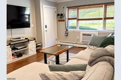 90 Mount Kemble Ave #1, Morristown, NJ 07960 - Photo 3