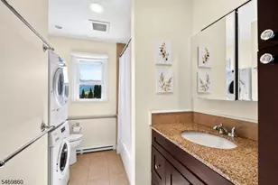 37 Gray St, Montclair, NJ 07042 - Photo 9
