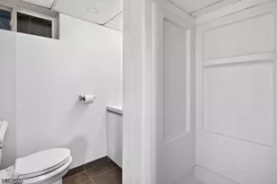 37 Gray St, Montclair, NJ 07042 - Photo 17