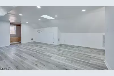 34 Ryan St, Woodbridge Township, NJ 08863 - Photo 27