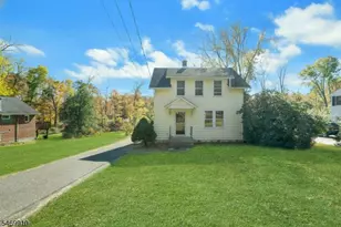 24 W Main St, Mendham Township, NJ 07945 - Photo 1