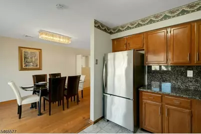 16 Westervelt Pl, Passaic, NJ 07055 - Photo 9