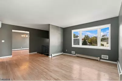 304 Lilac Ct, Bridgewater, NJ 08807 - Photo 7