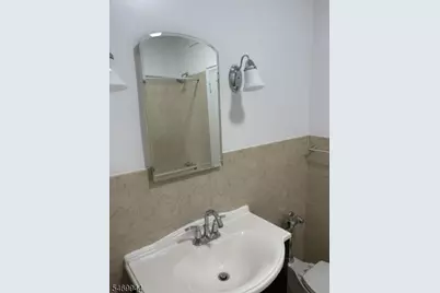 10N Ridgewood Rd North #4, South Orange, NJ 07079 - Photo 9