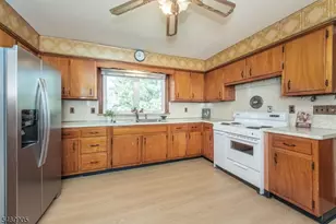 148 Park Ave, West Caldwell, NJ 07006 - Photo 5