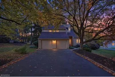 33 Highmount Ave, Warren Township, NJ 07059 - Photo 3