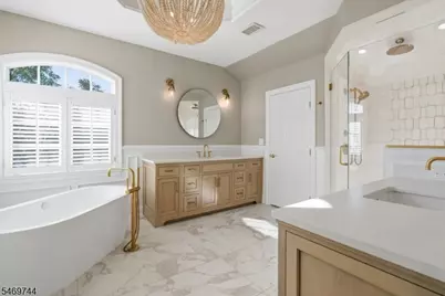 1 Buckeye Ln, Raritan Township, NJ 08822 - Photo 25