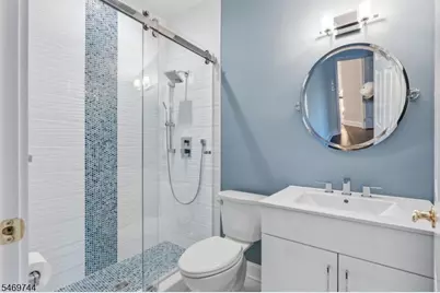 1 Buckeye Ln, Raritan Township, NJ 08822 - Photo 33