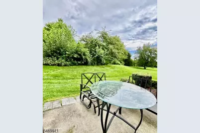456 Hartford Dr, Nutley, NJ 07110 - Photo 5