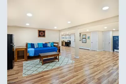 63 Sun Valley Way, Morris Plains, NJ 07950 - Photo 27
