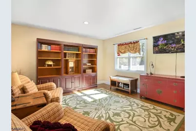 63 Sun Valley Way, Morris Plains, NJ 07950 - Photo 17