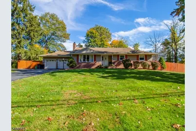 63 Sun Valley Way, Morris Plains, NJ 07950 - Photo 3