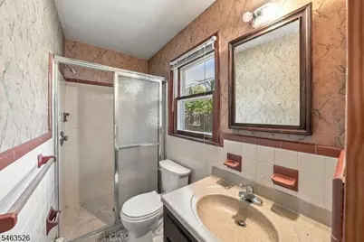 381 Drakestown Rd, Washington Township, NJ 07853 - Photo 19