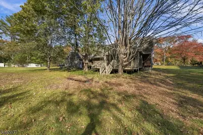 381 Drakestown Rd, Washington Township, NJ 07853 - Photo 21