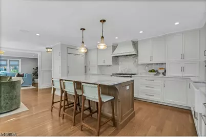 37 Fairview Ave, Summit, NJ 07901 - Photo 9