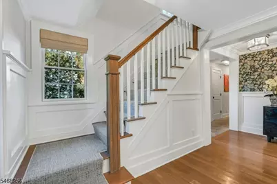 37 Fairview Ave, Summit, NJ 07901 - Photo 3