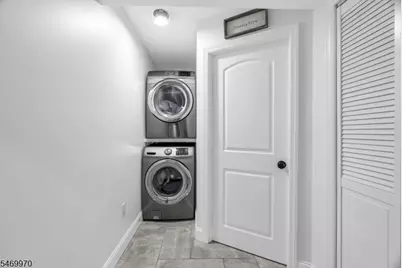 140 Hillside Ave, Nutley, NJ 07110 - Photo 29
