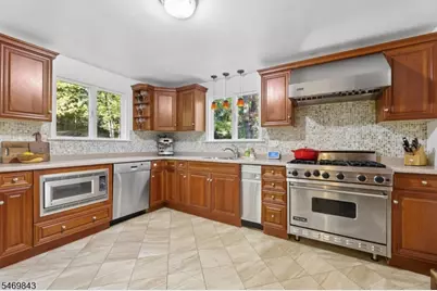 65 Stocker Rd, Essex Fells, NJ 07021 - Photo 5